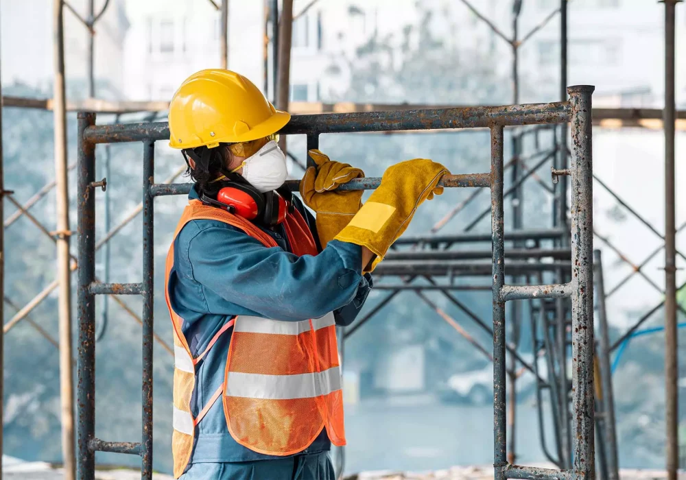 Img_Home_Servicos_Andaimesdovilar_01